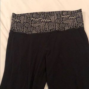 LAST CHANCE! DONATING! Mossimo Yoga Pants Size L